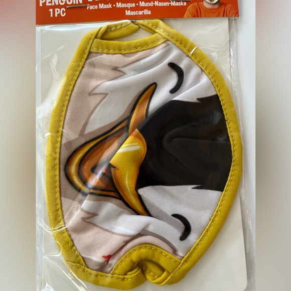 Wild Smiles Child Size Reusable Penguin and Giraffe Face Mask - Picture 4 of 7